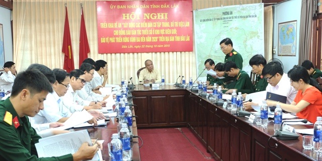 Họp Ban Chỉ đạo về xây dựng các điểm dân cư tập trung cho đồng bào dân tộc thiểu số ở khu vực biên giới đến năm 2020