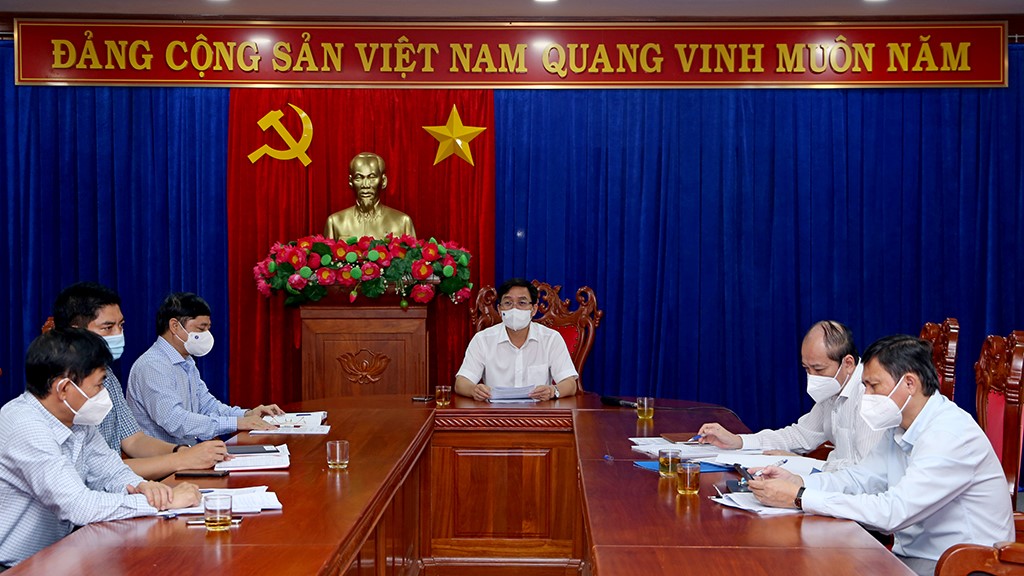 Triển khai kết luận của Tỉnh ủy.