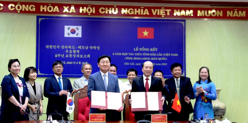 Tỉnh Đắk Lắk và Jeollabuk -Hàn Quốc tổng kết 5 năm ký kết thỏa thuận hợp tác giai đoạn 2017-2022