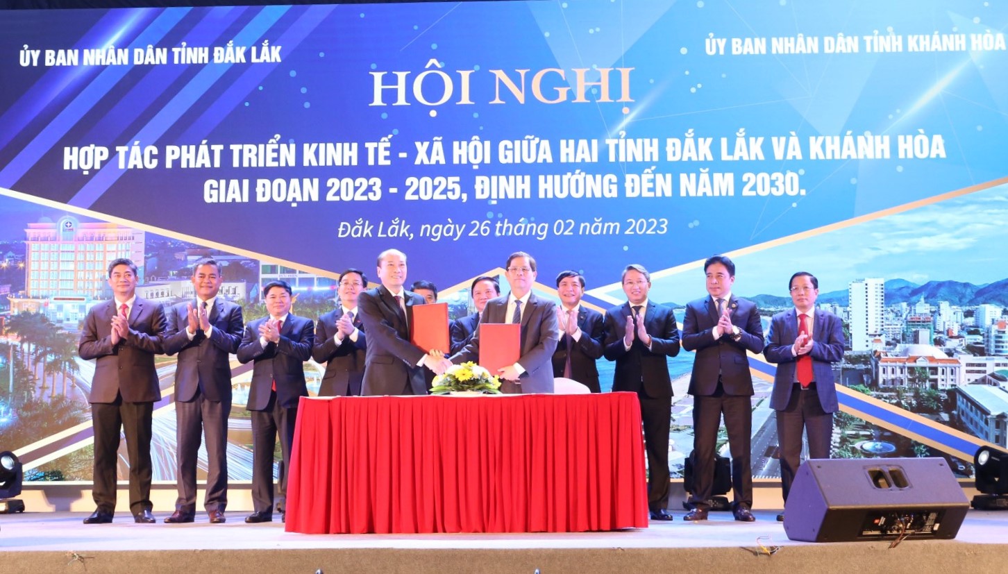 Đắk Lắk và Khánh Hòa hợp tác phát triển trên nhiều lĩnh vực trong giai đoạn 2023-2025, định hướng đến năm 2030