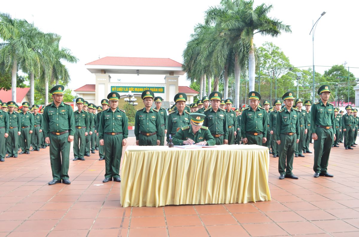 Bộ đội Biên phòng Đắk Lắk ra quân huấn luyện năm 2023