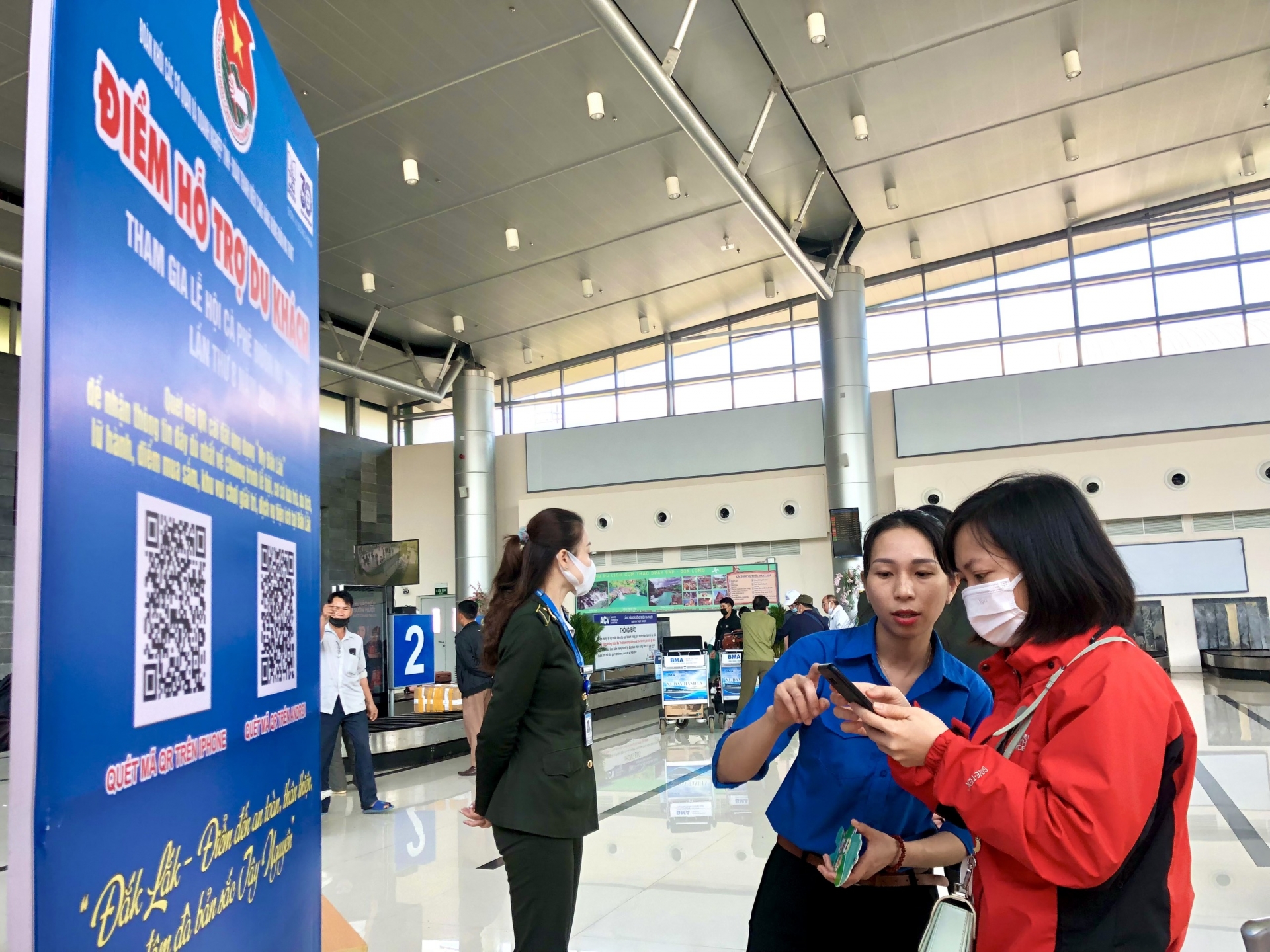 Đắk Lắk phát động phong trào thi đua chuyển đổi số giai đoạn 2023-2025.