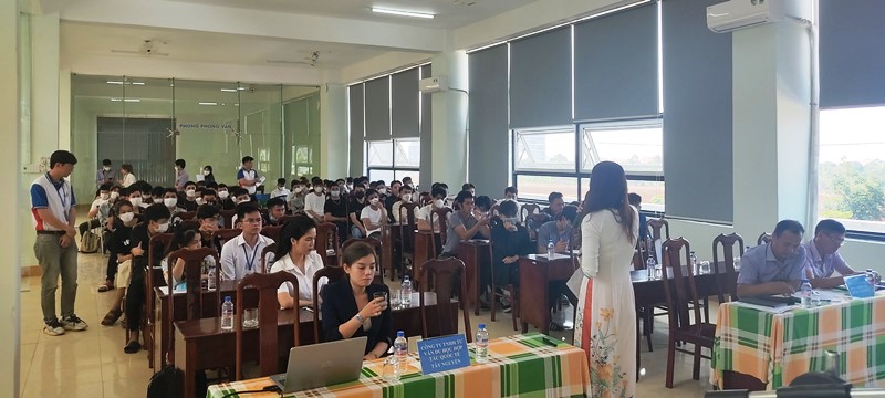125 lao động tham gia Phiên giao dịch việc làm chuyên đề "Xuất khẩu lao động an toàn - bền vững"