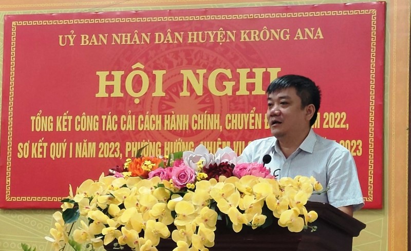 Huyện Krông Ana đẩy mạnh tuyên truyền, hỗ trợ người dân chuyển đổi số
