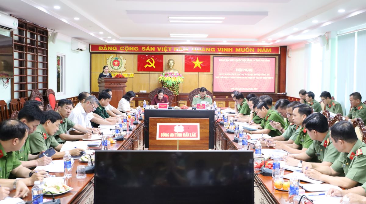 Hội nghị lấy ý kiến góp ý cho các dự án Luật