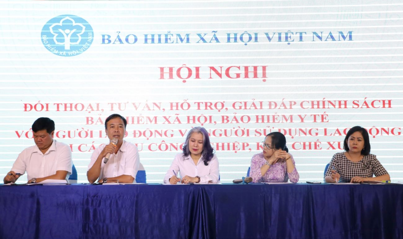 Đối thoại, tư vấn, hỗ trợ, giải đáp chính sách Bảo hiểm xã hội cho người lao động