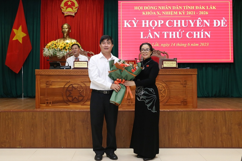 Đồng chí Nguyễn Thiên Văn  được bầu làm Phó Chủ tịch UBND tỉnh Đắk Lắk, nhiệm kỳ 2021-2026