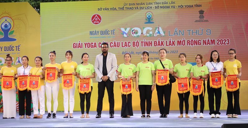 Đắk Lắk hưởng ứng Ngày Quốc tế Yoga lần thứ 9 năm 2023.