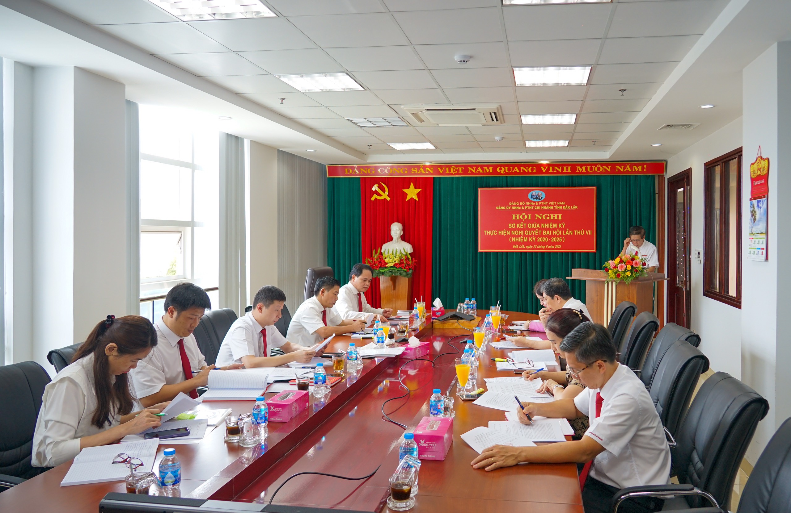 Đảng bộ Agribank Chi nhánh tỉnh Đắk Lắk sơ kết giữa nhiệm kỳ