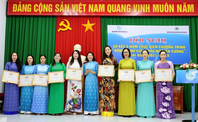 Hơn 4,2 tỷ đồng hỗ trợ phụ nữ các xã biên giới của tỉnh Đắk Lắk