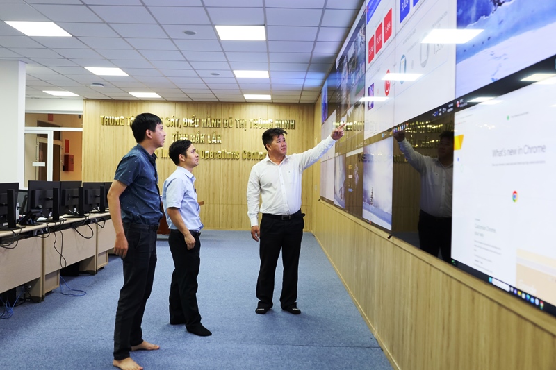 Xây dựng hệ thống cơ sở dữ liệu nguồn phục vụ phát triển đô thị thông minh