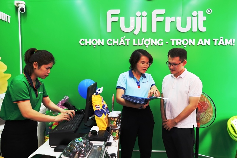 Mở rộng ngân hàng tham gia chương trình “Tuyến phố thanh toán không dùng tiền mặt"