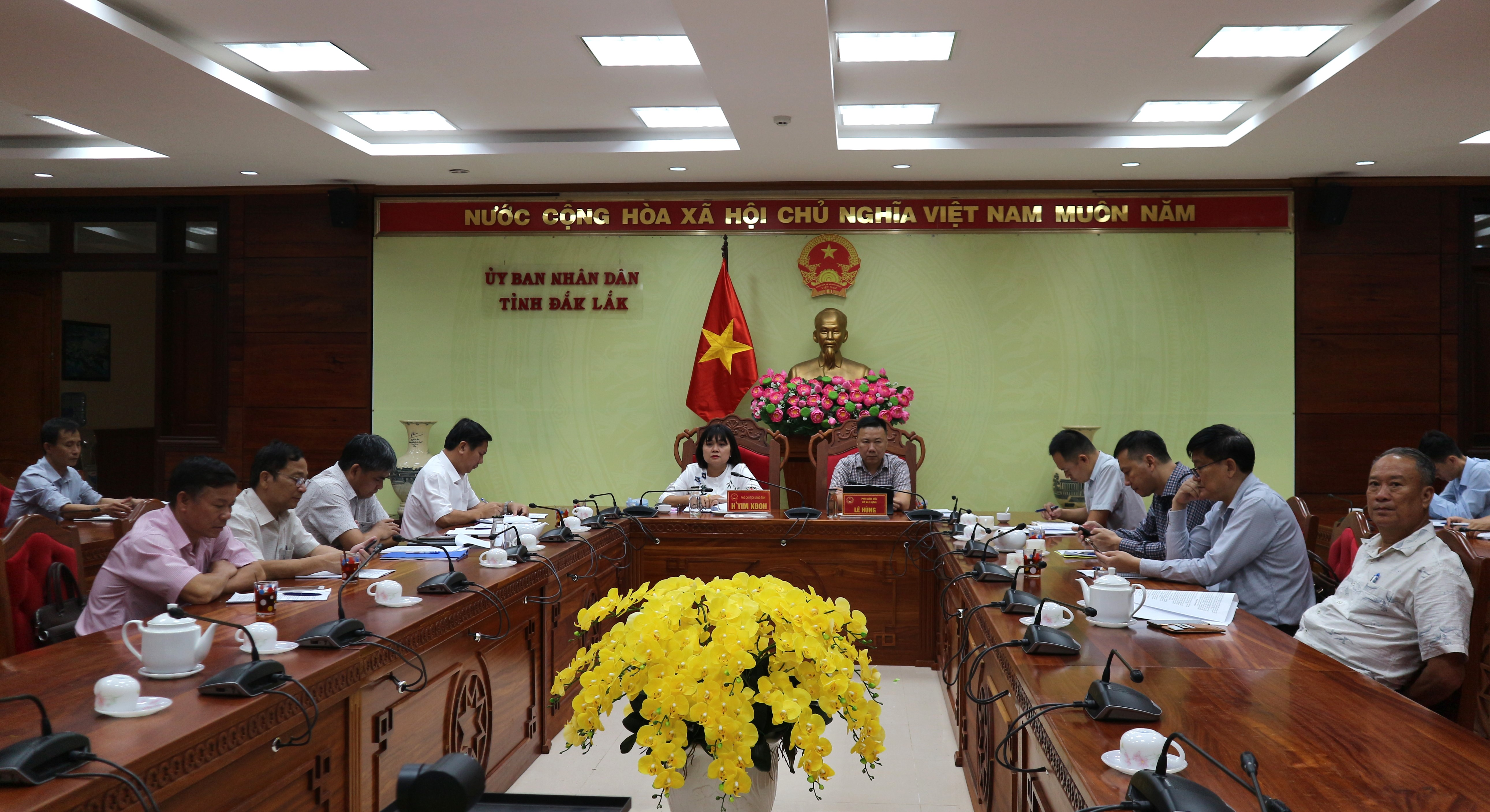 Đẩy mạnh hỗ trợ nhà ở cho hộ nghèo, hộ cận nghèo trên địa bàn các huyện nghèo