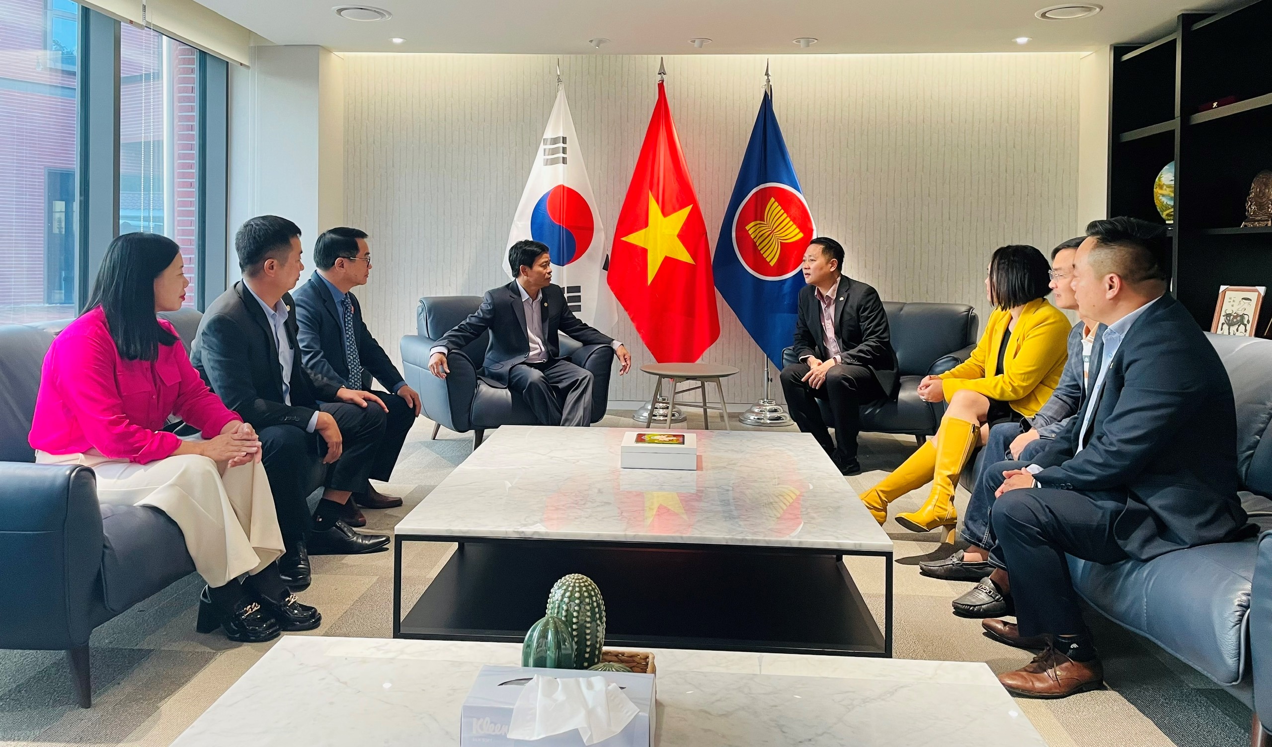 Đắk Lắk gặp gỡ, kết nối giao thương với Thương Vụ Việt Nam tại Hàn Quốc