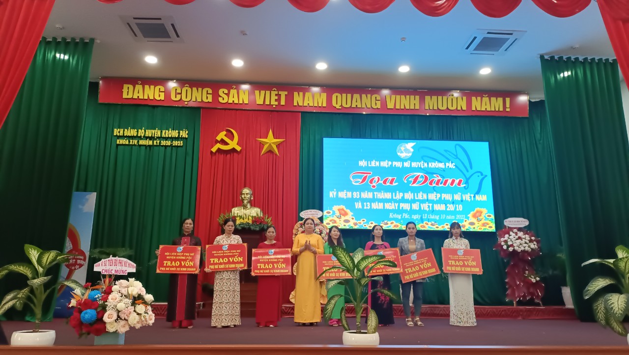 Sôi nổi hoạt động kỷ niệm 93 năm Ngày thành lập Hội Liên hiệp Phụ nữ Việt Nam