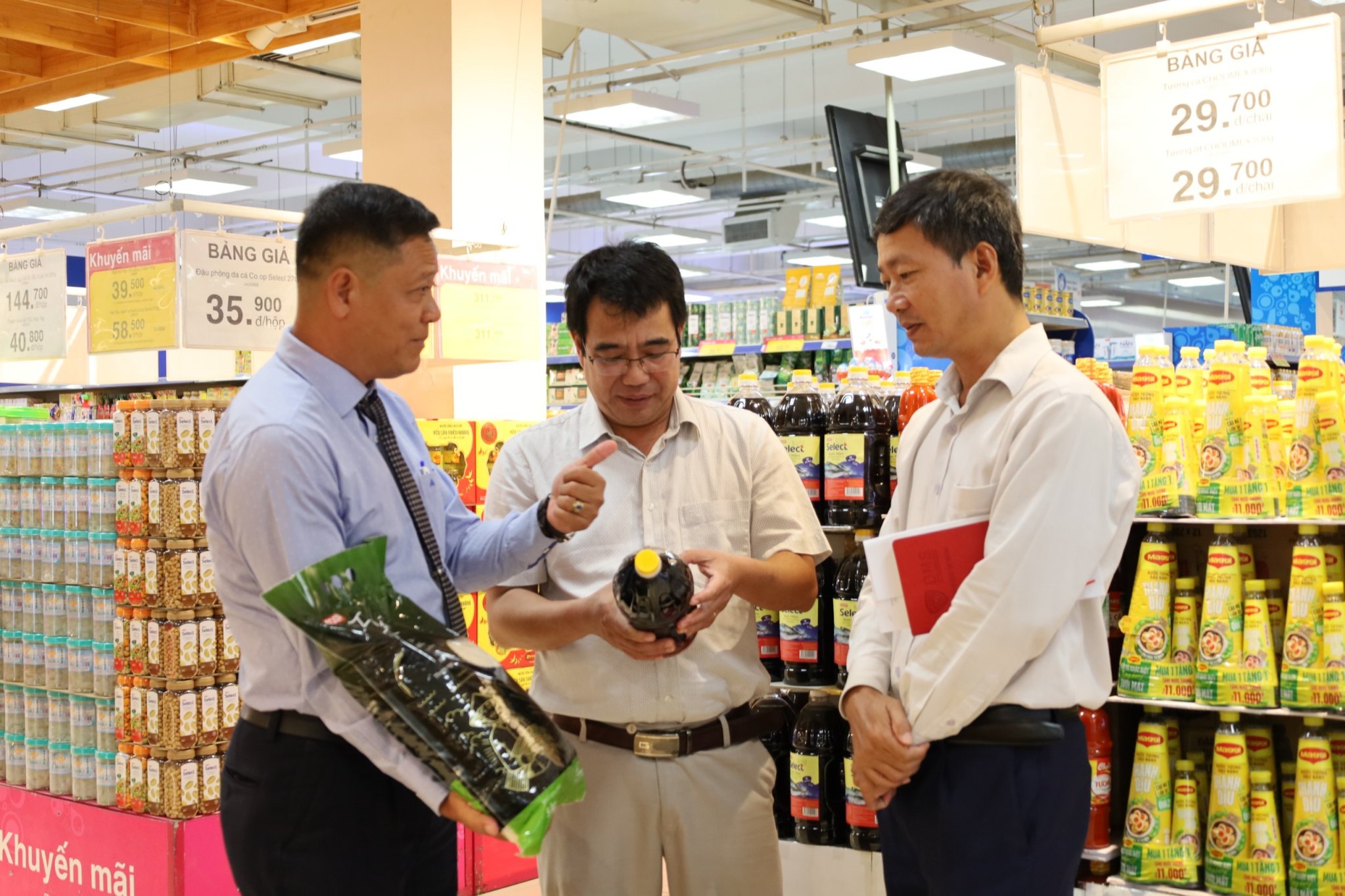 Kế hoạch thực hiện chương trình bình ổn thị trường cuối năm và dịp Tết Nguyên đán Giáp Thìn năm 2024