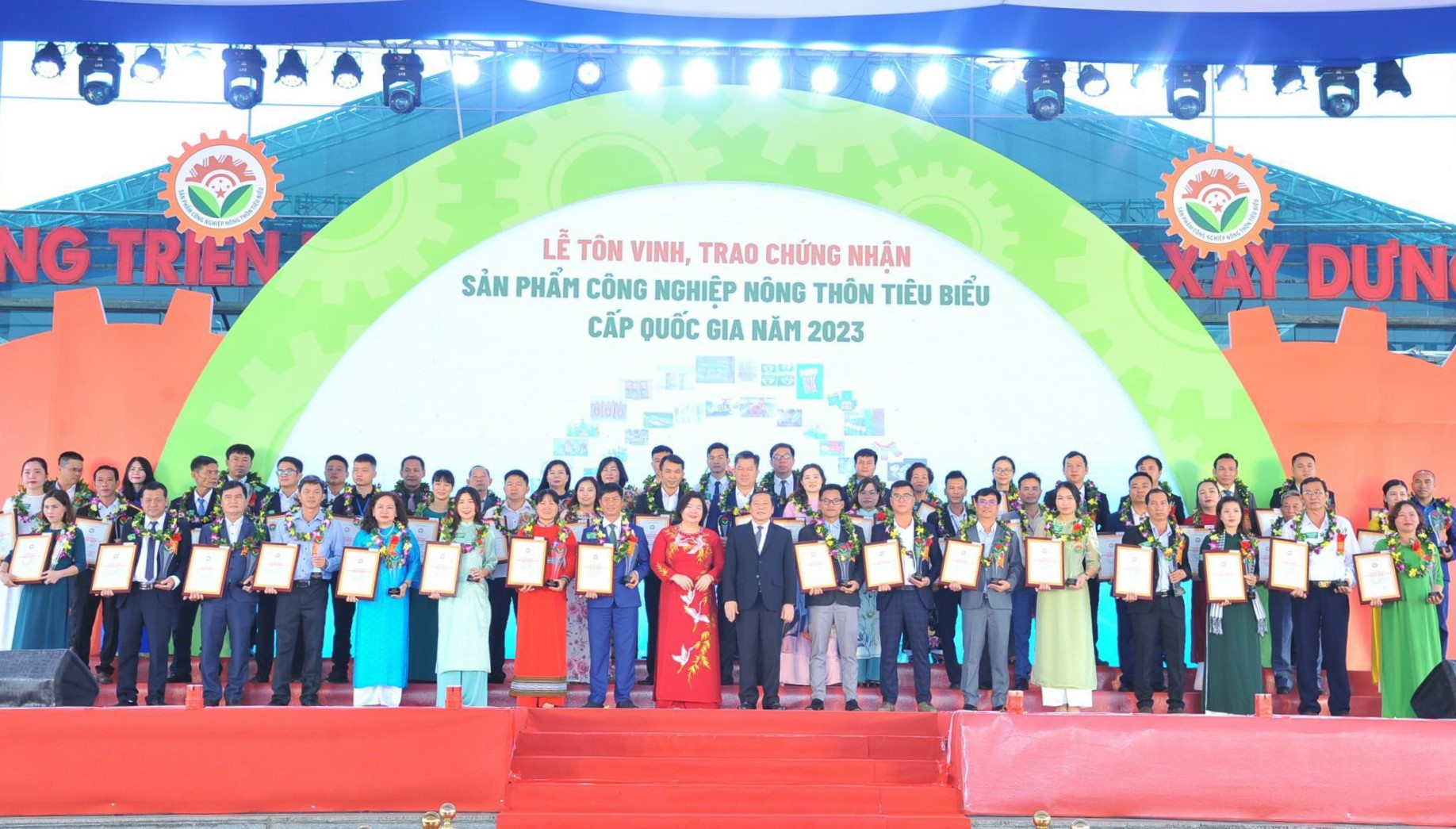 Đắk Lắk có 4 sản phẩm, bộ sản phẩm được tôn vinh sản phẩm công nghiệp nông thôn tiêu biểu cấp quốc gia năm 2023