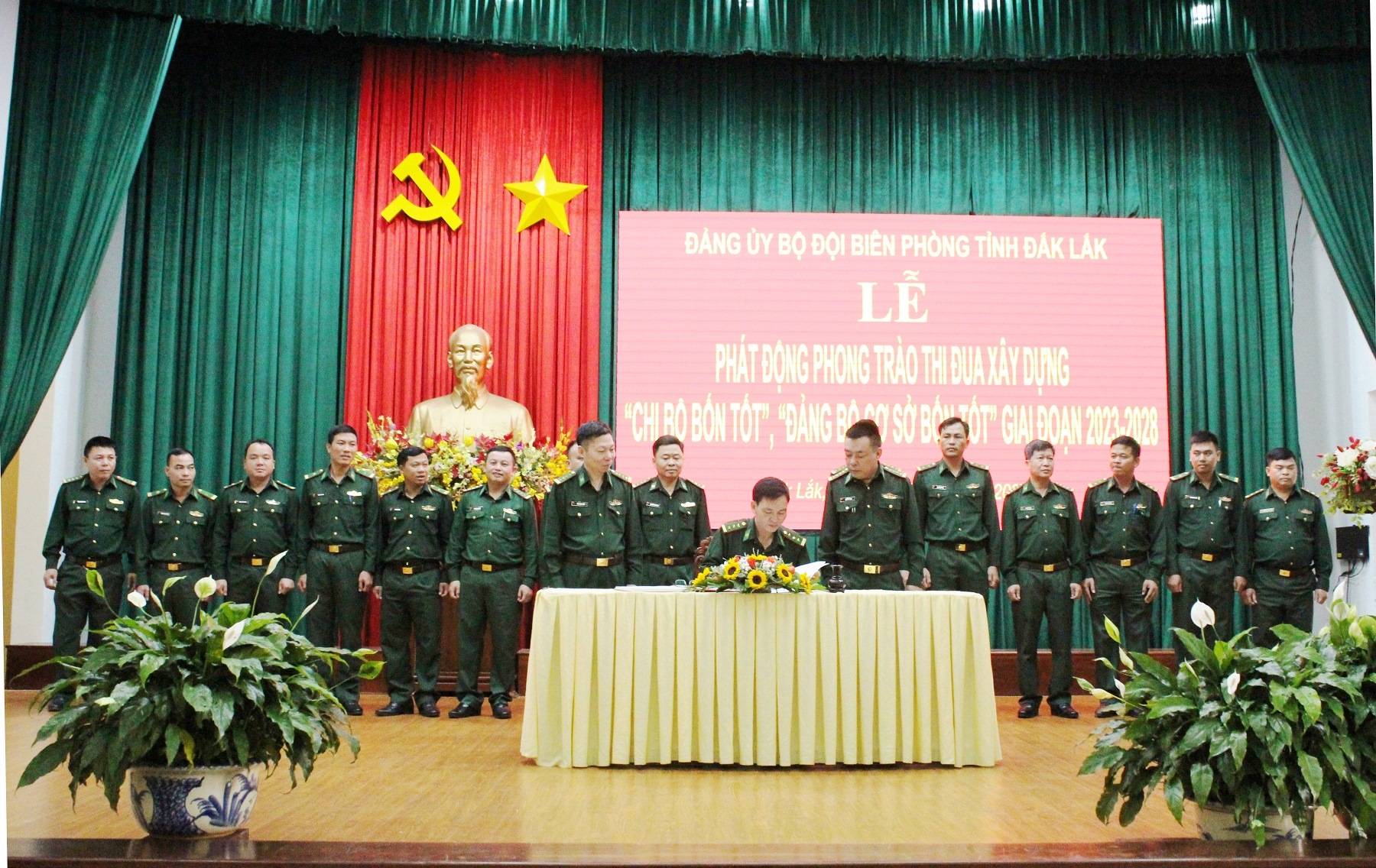 Bộ đội Biên phòng Đắk Lắk phát động phong trào thi đua xây dựng “Chi bộ bốn tốt”, “Đảng bộ cơ sở bốn tốt”