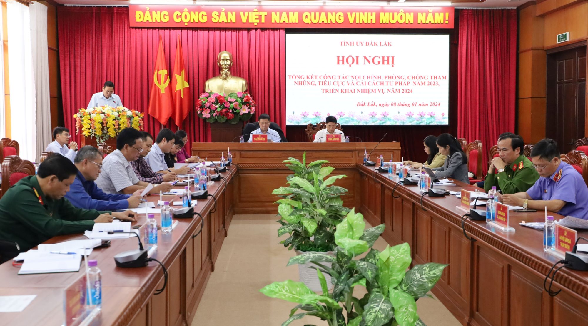 Triển khai công tác nội chính, phòng chống tham nhũng, tiêu cực và cải cách tư pháp năm 2024