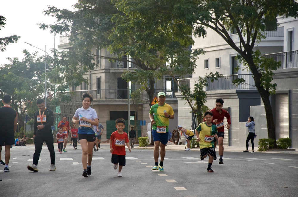 Giải Đắk Lắk Marathon 2024 gây quỹ thiện nguyện diễn ra tại thành phố Buôn Ma Thuột