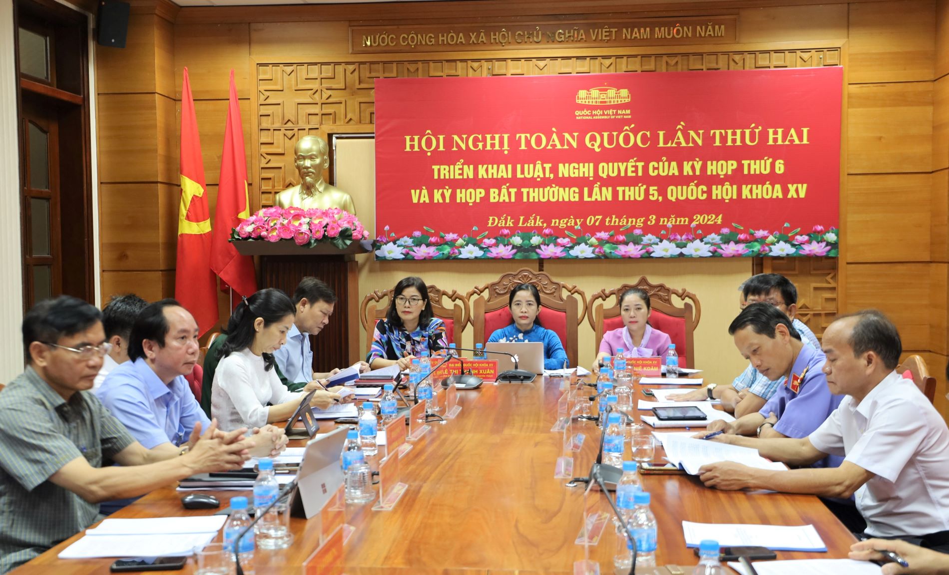 Hội nghị triển khai luật, nghị quyết của Kỳ họp thứ 6 và Kỳ họp bất thường lần thứ 5, Quốc hội khóa XV