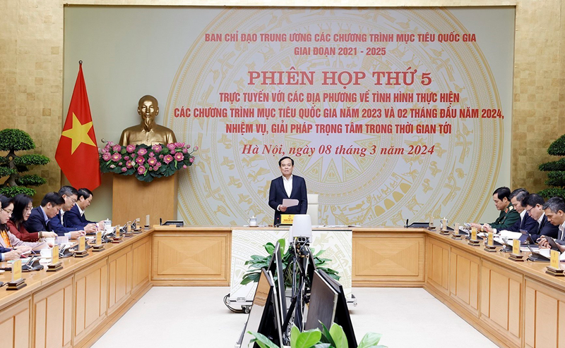 Nghiên cứu cơ chế, chính sách đặc thù, thực hiện hiệu quả các chương trình mục tiêu quốc gia