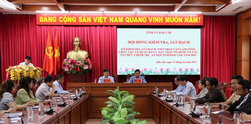 21 thí sinh tham gia kỳ kiểm tra, sát hạch tiếp nhận vào làm công chức