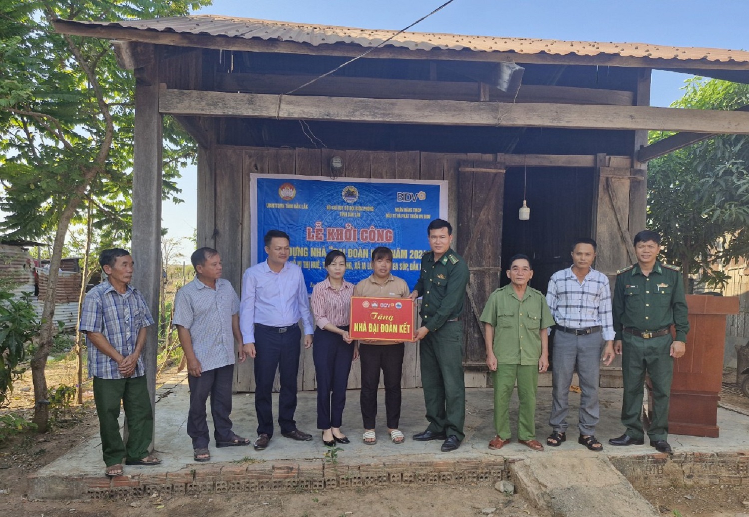 Khởi công Nhà Đại Đoàn kết tại huyện biên giới Ea Súp