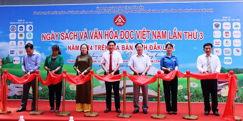 Khai mạc Ngày Sách và Văn hóa đọc Việt Nam lần thứ 3 năm 2024 tại Đắk Lắk