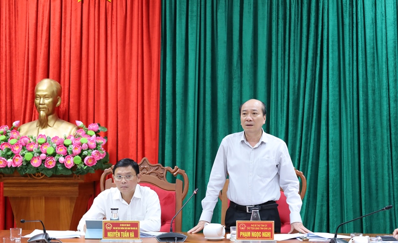 UBND tỉnh họp triển khai các hoạt động kỷ niệm 120 năm Ngày thành lập tỉnh Đắk Lắk
