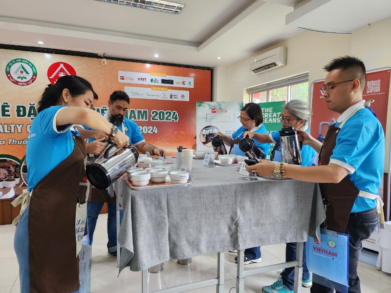 42 mẫu cà phê lọt vào vòng chung kết Cuộc thi Cà phê đặc sản Việt Nam 2024