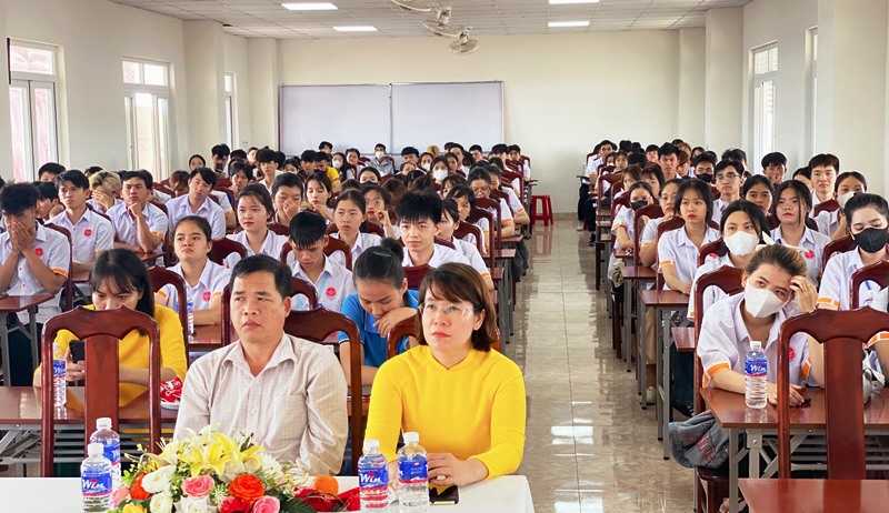 Hội nghị phổ biến, giáo dục pháp luật trong cơ sở giáo dục nghề nghiệp năm 2024