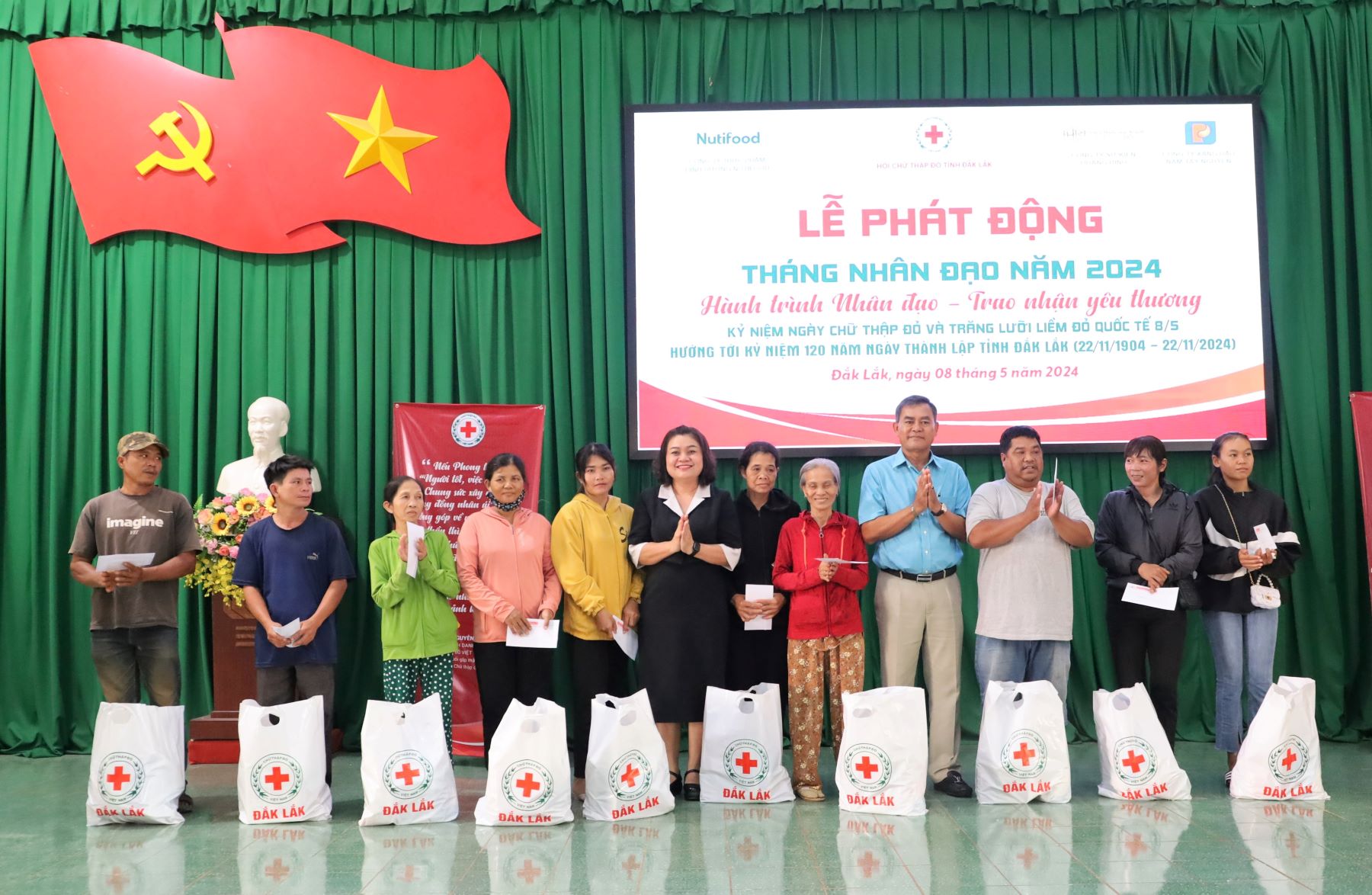 Đắk Lắk phát động Tháng Nhân đạo năm 2024