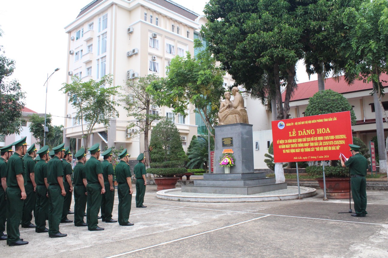 Bộ đội Biên phòng Đắk Lắk tổ chức nhiều hoạt động kỷ niệm Ngày sinh Chủ tịch Hồ Chí Minh