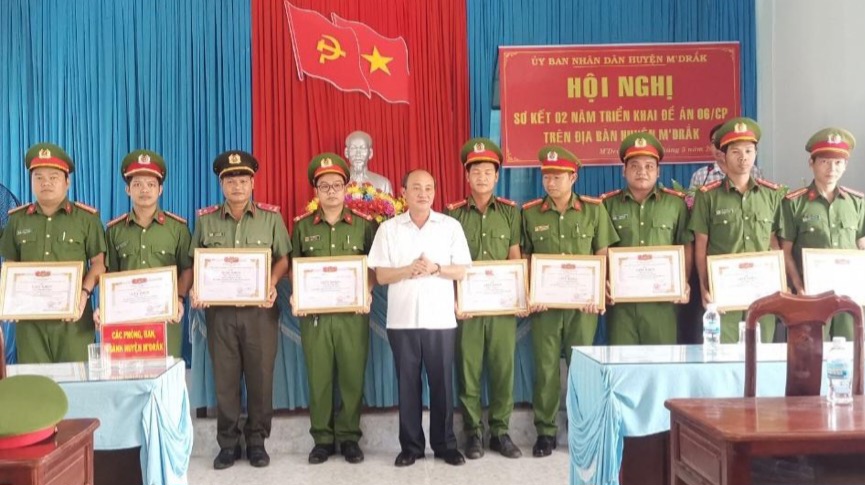 Huyện M’Drắk sơ kết 2 năm triển khai, thực hiện Đề án 06/CP trên địa bàn