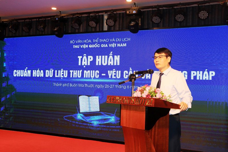 Thư viện Quốc gia Việt Nam tập huấn "Chuẩn hóa dữ liệu thư mục – Yêu cầu và Phương pháp"
