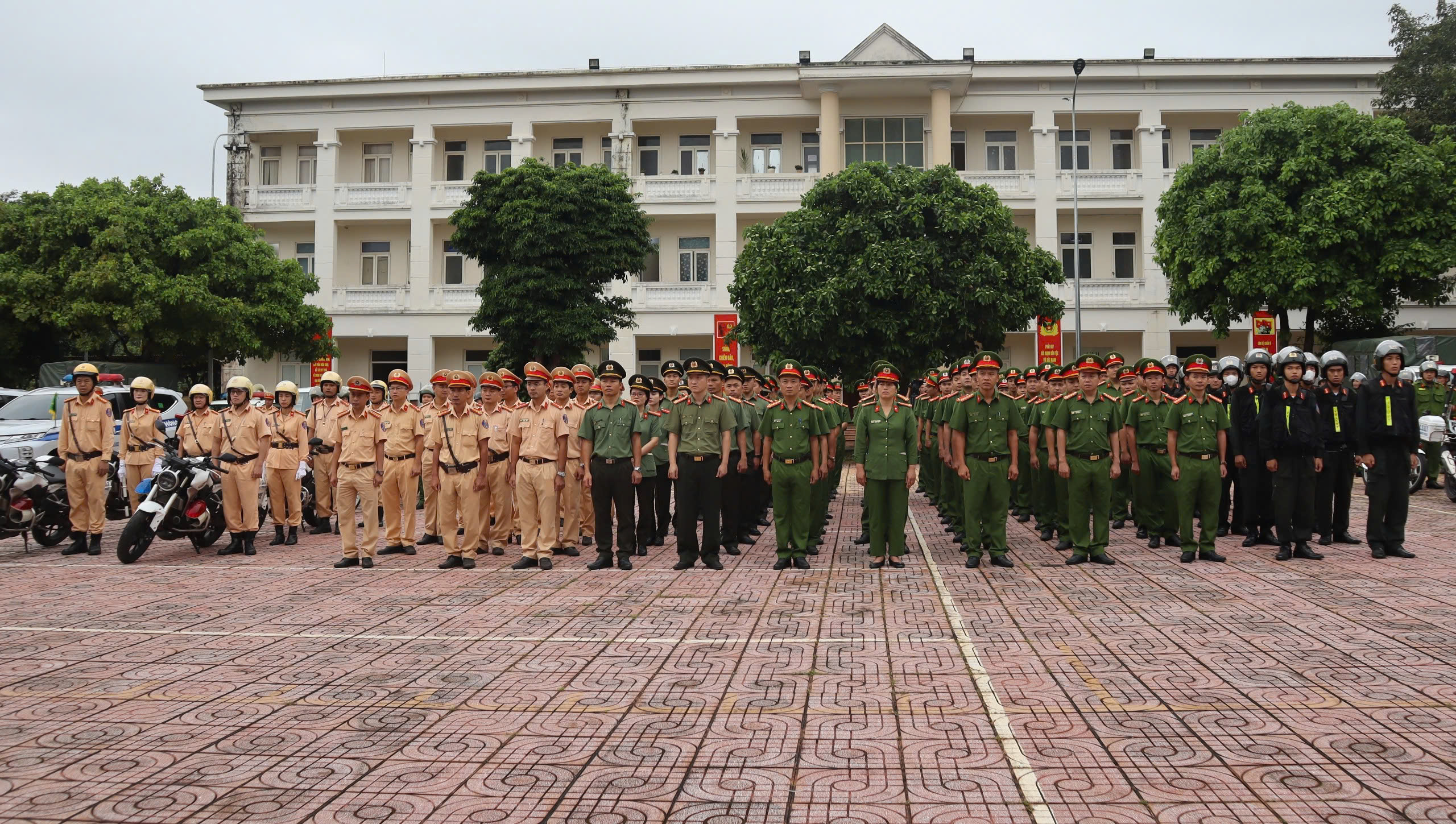 Ra quân bảo đảm trật tự, an toàn giao thông dịp lễ Quốc khánh 2/9