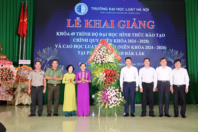 Trường Đại học Luật Hà Nội tổ chức Lễ khai giảng tại Phân hiệu tỉnh Đắk Lắk