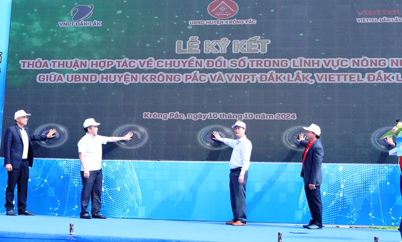 Huyện Krông Pắc thúc đẩy hình thành cộng đồng số, công dân số và văn hóa số