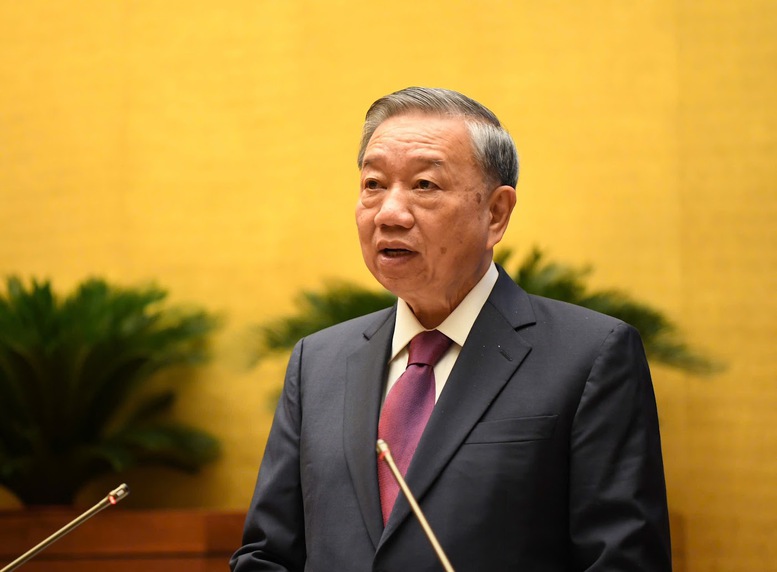 Hội nghị toàn quốc quán triệt, triển khai thực hiện Nghị quyết Hội nghị lần thứ mười Ban Chấp hành Trung ương Đảng khóa XIII