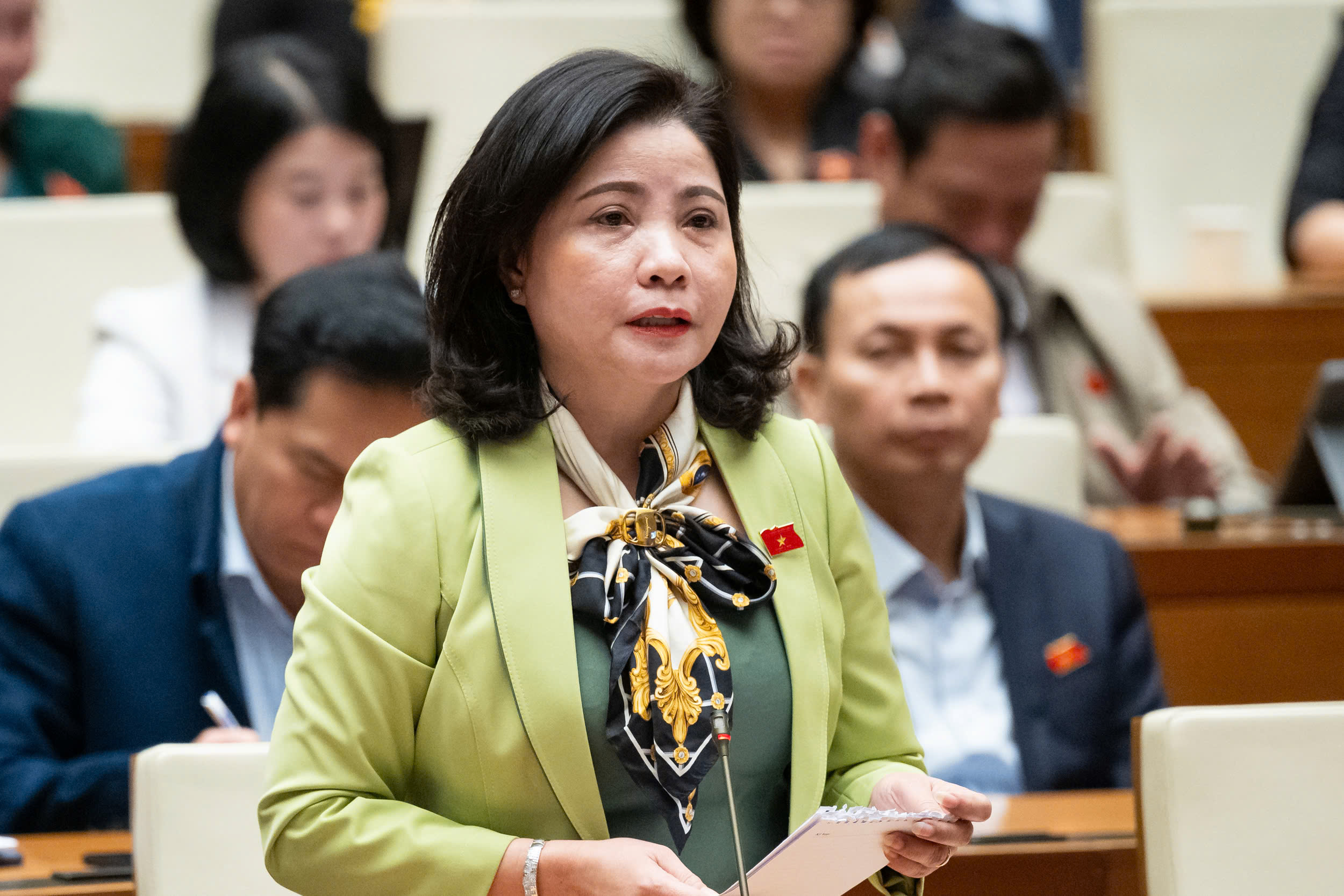 Đại biểu Quốc hội tỉnh Đắk Lắk thảo luận về dự án Luật sửa đổi, bổ sung một số điều của Luật Hoạt động giám sát của Quốc hội và HĐND