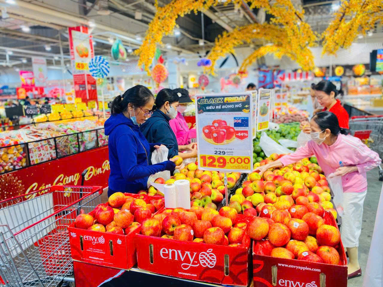 Tổ chức Chương trình “Tháng khuyến mại tập trung quốc gia 2024 – Vietnam Grand Sale 2024”