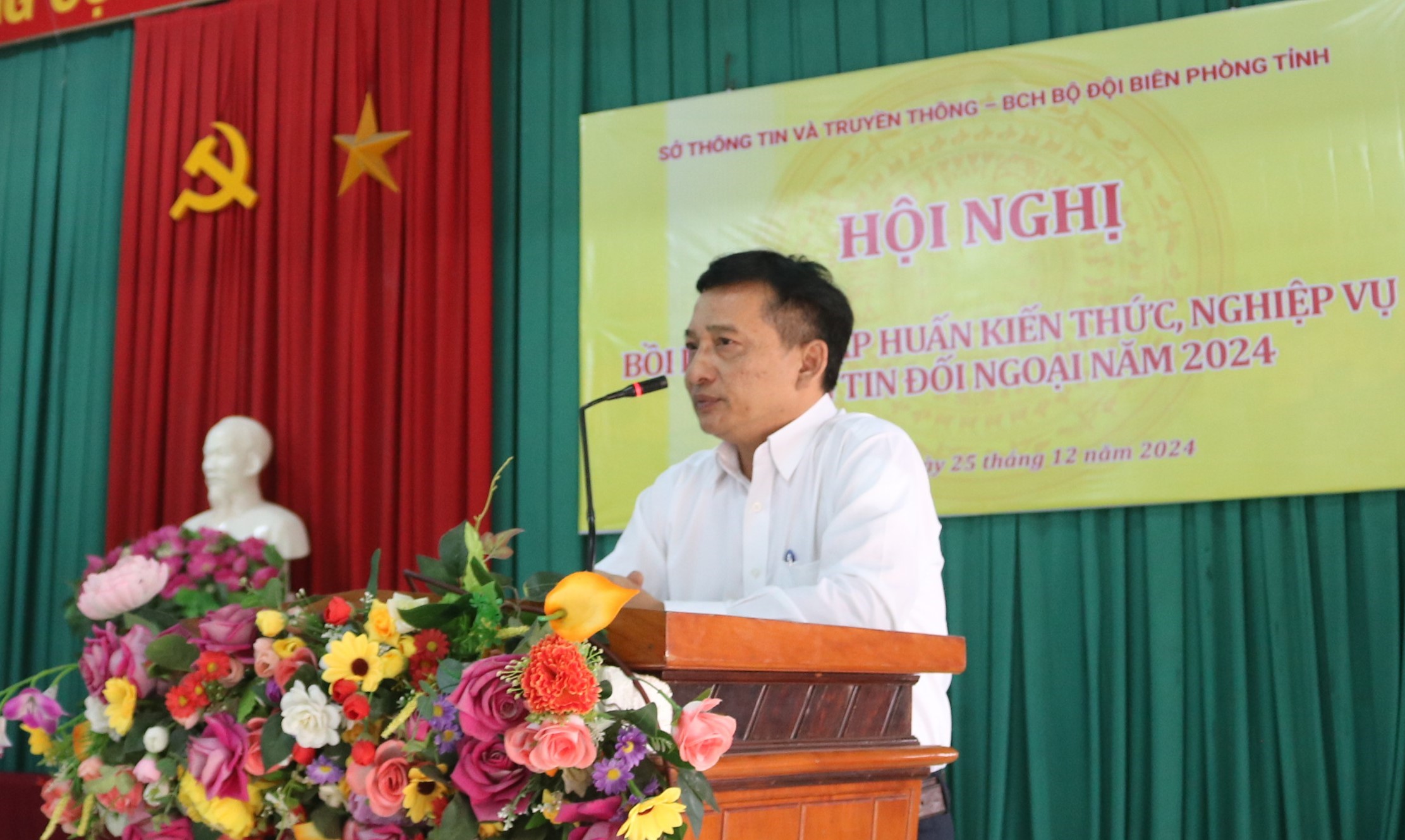 Bồi dưỡng, tập huấn kiến thức, nghiệp vụ thông tin đối ngoại tại xã biên giới Krông Na, huyện Buôn Đôn
