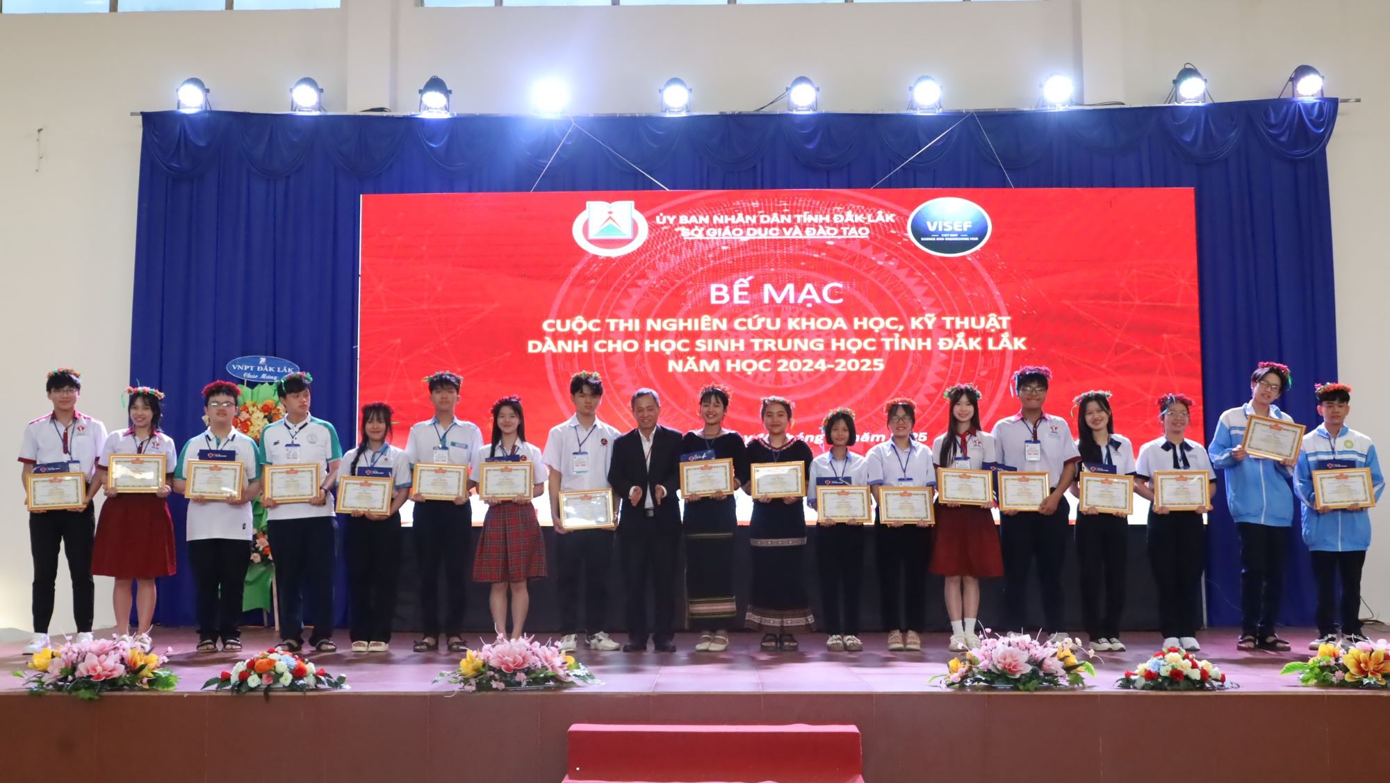 Trao 127 giải Cuộc thi Khoa học, kỹ thuật dành cho học sinh trung học