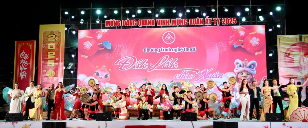 Đặc sắc chương trình nghệ thuật “Đắk Lắk chào Xuân”