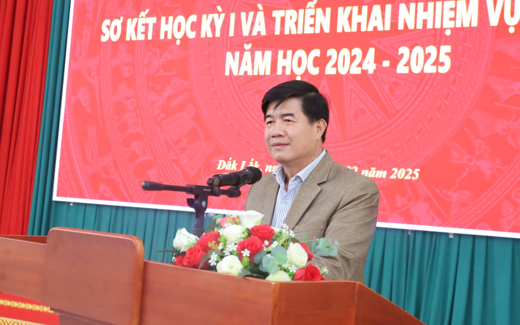 Ngành Giáo dục và Đào tạo Đắk Lắk sơ kết học kỳ I năm học 2024-2025