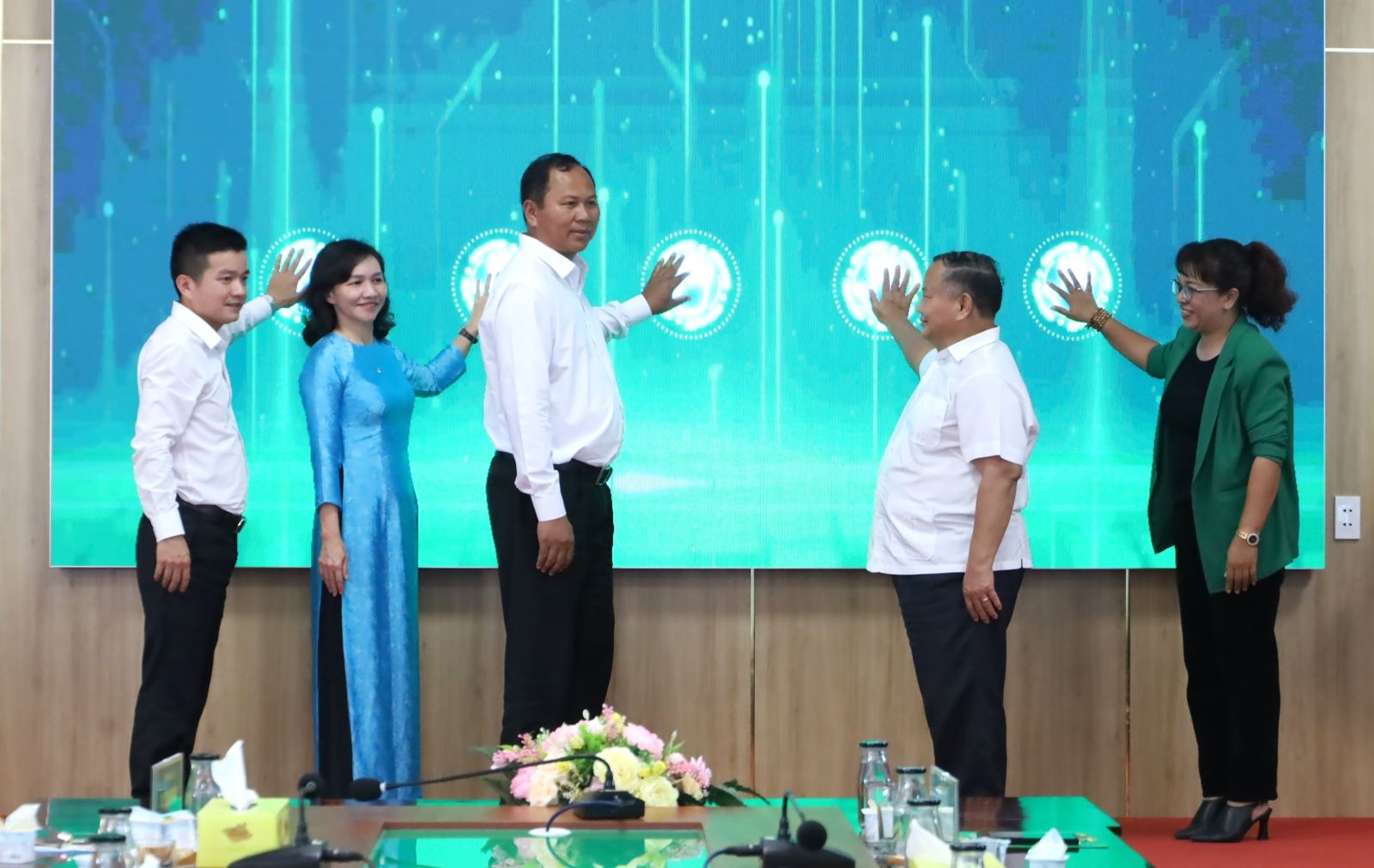 Phát động Cuộc thi ảnh nghệ thuật “Nông nghiệp, nông dân, nông thôn tỉnh Đắk Lắk”