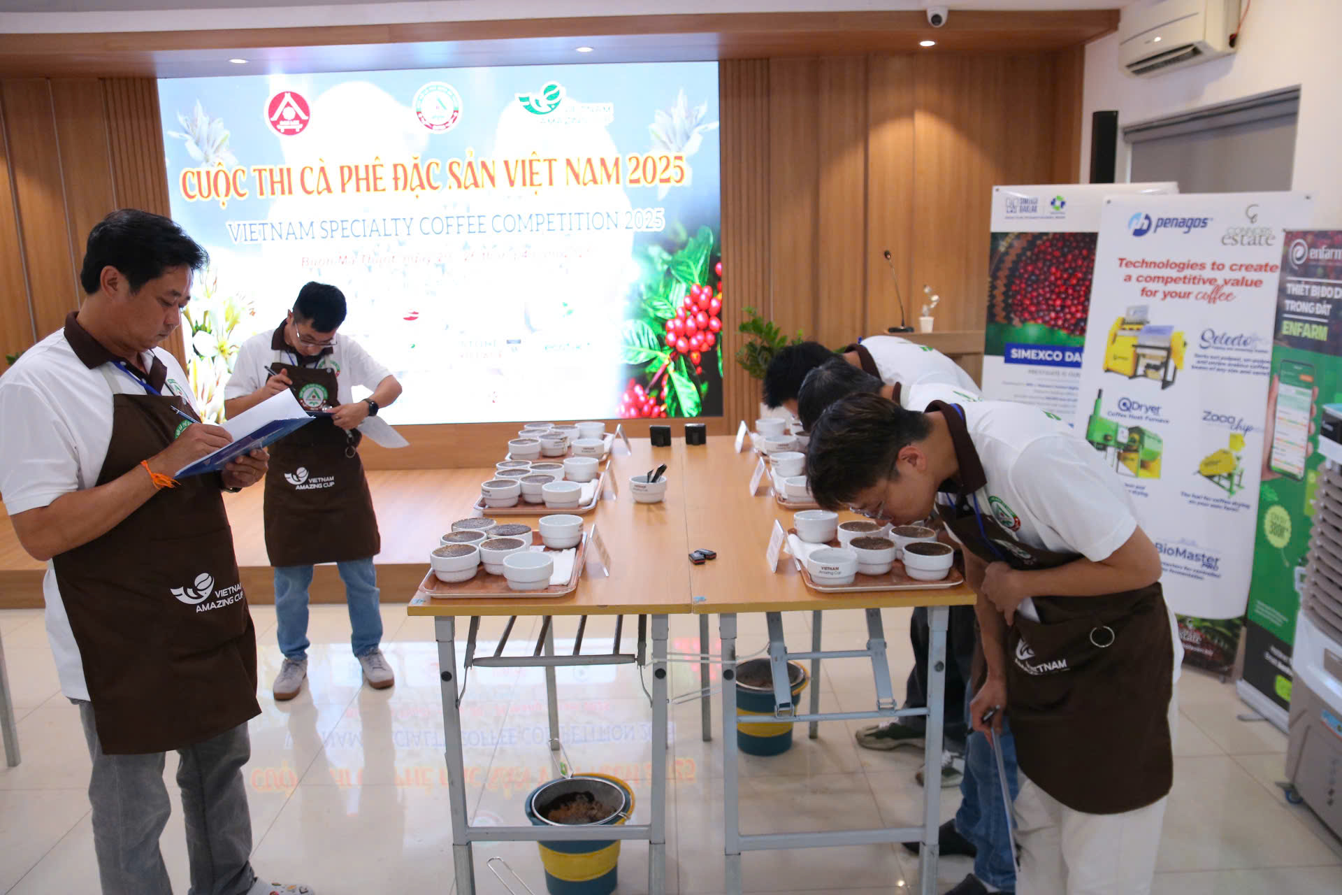 Định hướng phát triển thị trường cà phê đặc sản Việt Nam