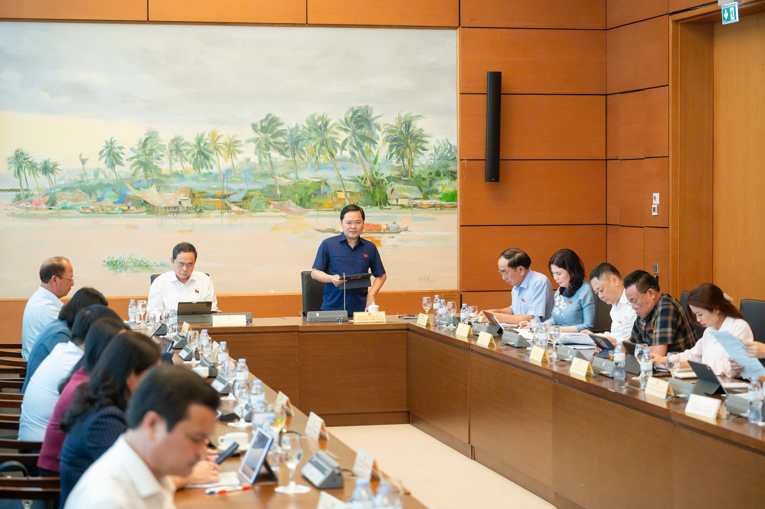 Đoàn đại biểu Quốc hội tỉnh Đắk Lắk thảo luận về dự thảo Luật Bảo vệ dữ liệu cá nhân