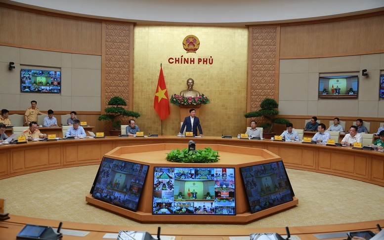 Đảm bảo trật tự, an toàn giao thông là "cuộc chiến" cần được triển khai quyết liệt với tinh thần trách nhiệm cao nhất